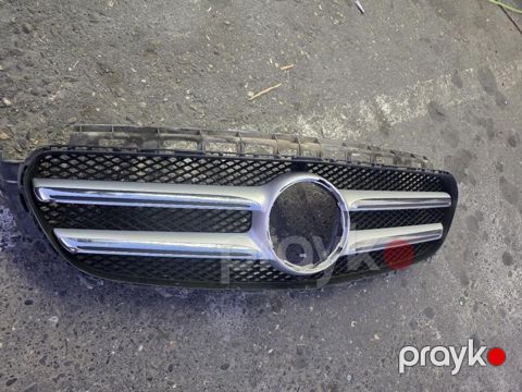 Mercedes W212 radiator barmaqlığı — Bakı