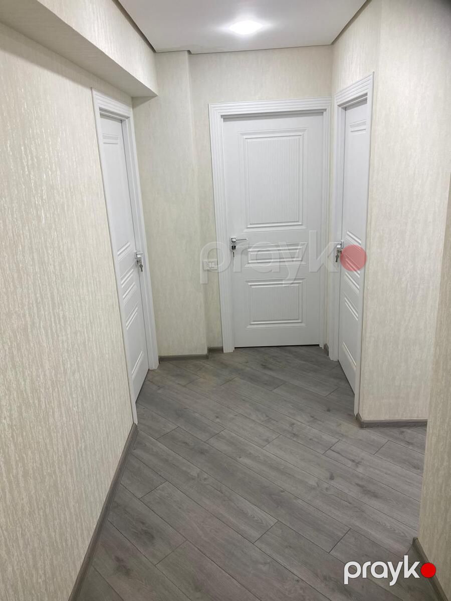 Satılır 2 otaqlı köhnə tikili 65 m² — Mənzil, Bakı (2)