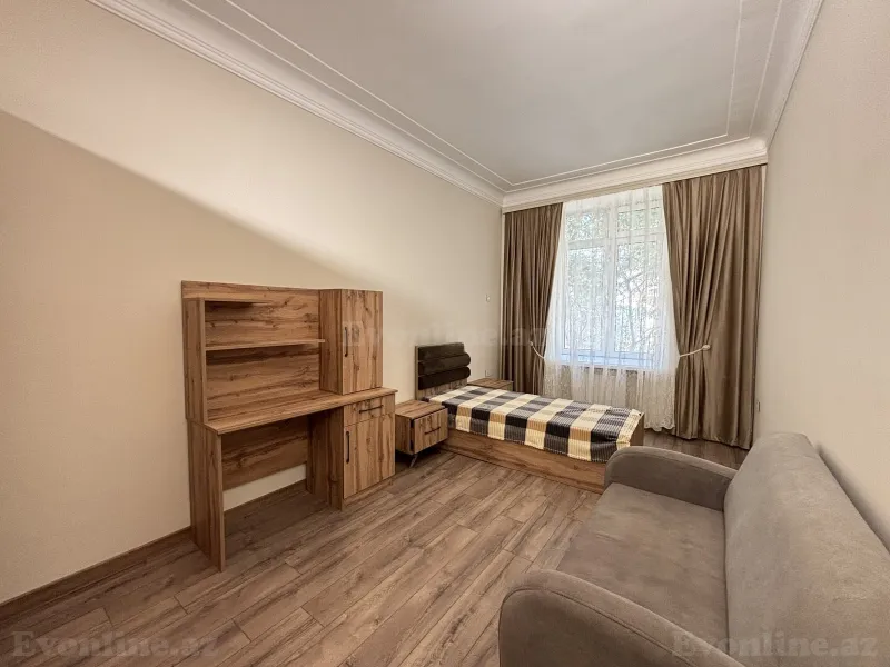 Kirayə verilir 4 otaqlı Mənzil Köhnə tikili 120 m² Bakı, Nəsimi r — Mənzil, Bakı (7)