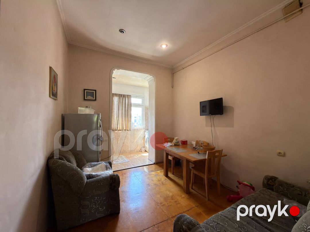 Satılır 2 otaqlı köhnə tikili 70 m² — Mənzil, Bakı (8)