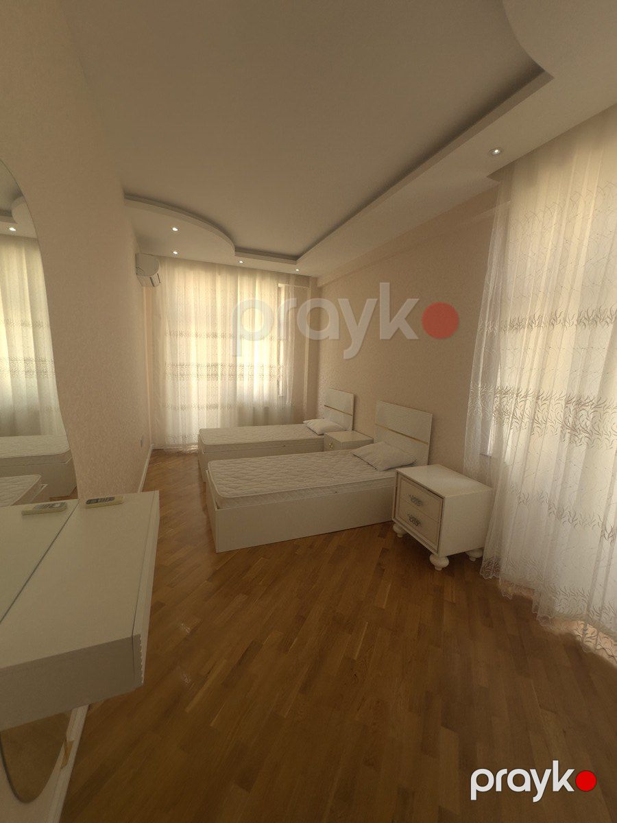 İcarəyə verilir 5 otaqlı yeni tikili 245 m² — Mənzil, Bakı (10)