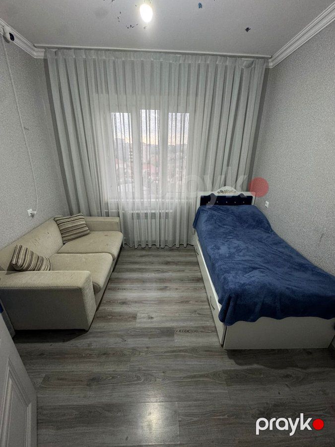 4 otaqlı mənzil, 100 m², Bakıxanov küç — Mənzil (3)