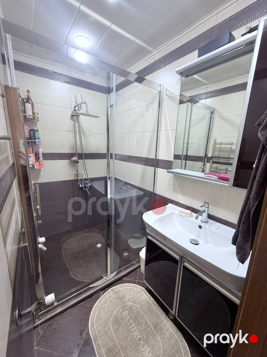 Satılır 2 otaqlı köhnə tikili 63 m² — Mənzil, Bakı (10)