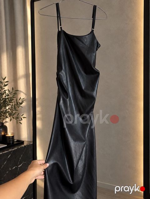 Qara sliplı stilində uzun don yeni - Material: dəri effektli parça — Bakı