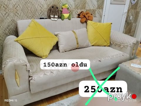 Üç nəfərlik divan - Rəng: açıq bej/krem - Material: yumşaq parça — Bakı