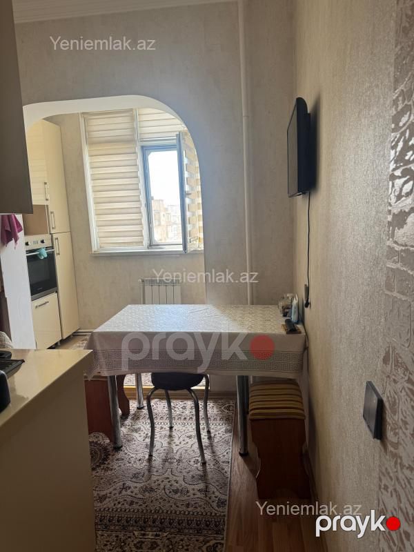 Satılır 4 otaqlı Bina evi menzil (Köhnə tikili), 82 m², Yasamal rayonu — Mənzil, Bakı (10)