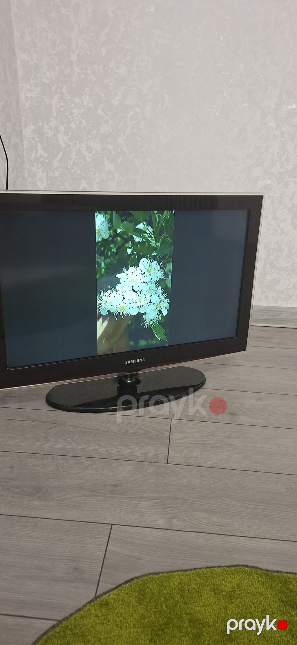 Samsung LCD televizor - Ekran diaqonalı: təxminən 32 düym - Göstəriş — Televizorlar, Bakı (7)