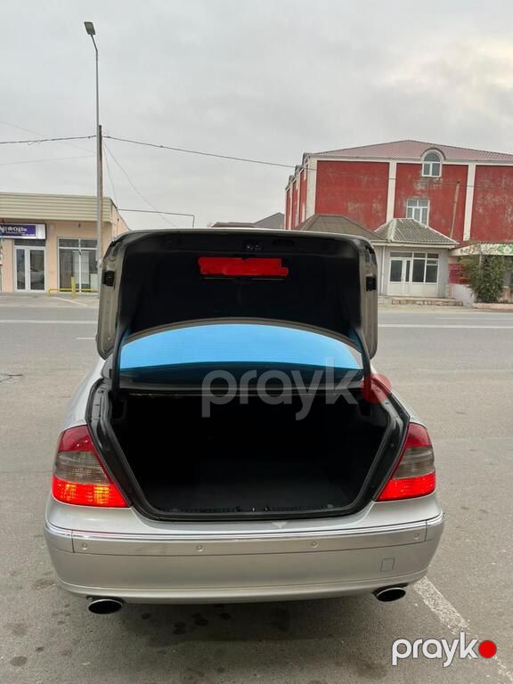 Mercedes E 320, 3.2 L, 2003 il, 337 500 km — Avtomobillər, Bakı (4)