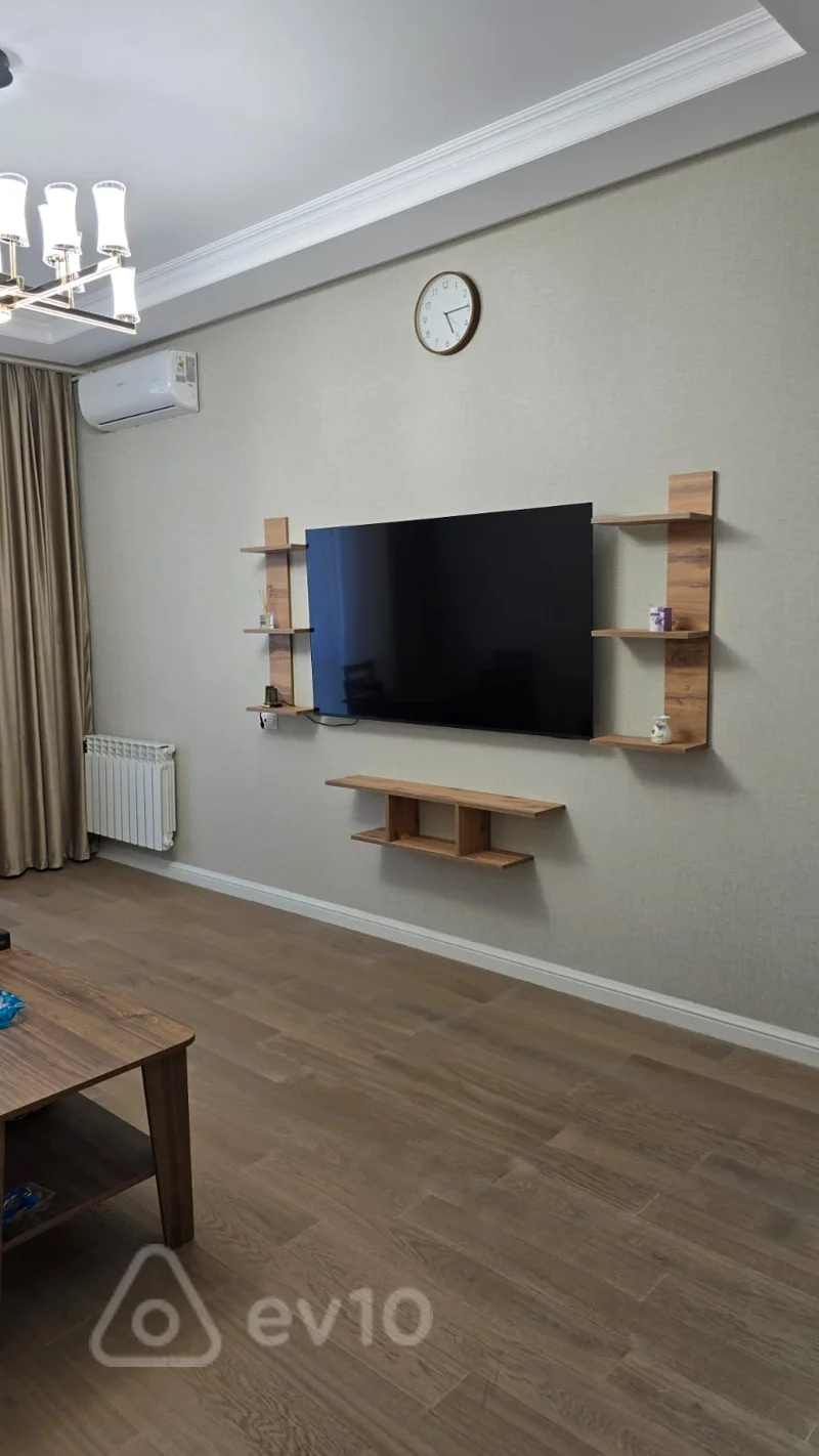 3 otaqlı mənzil, 80 m², müstəqillik küçəsi — kirayə — Mənzil, Bakı (3)