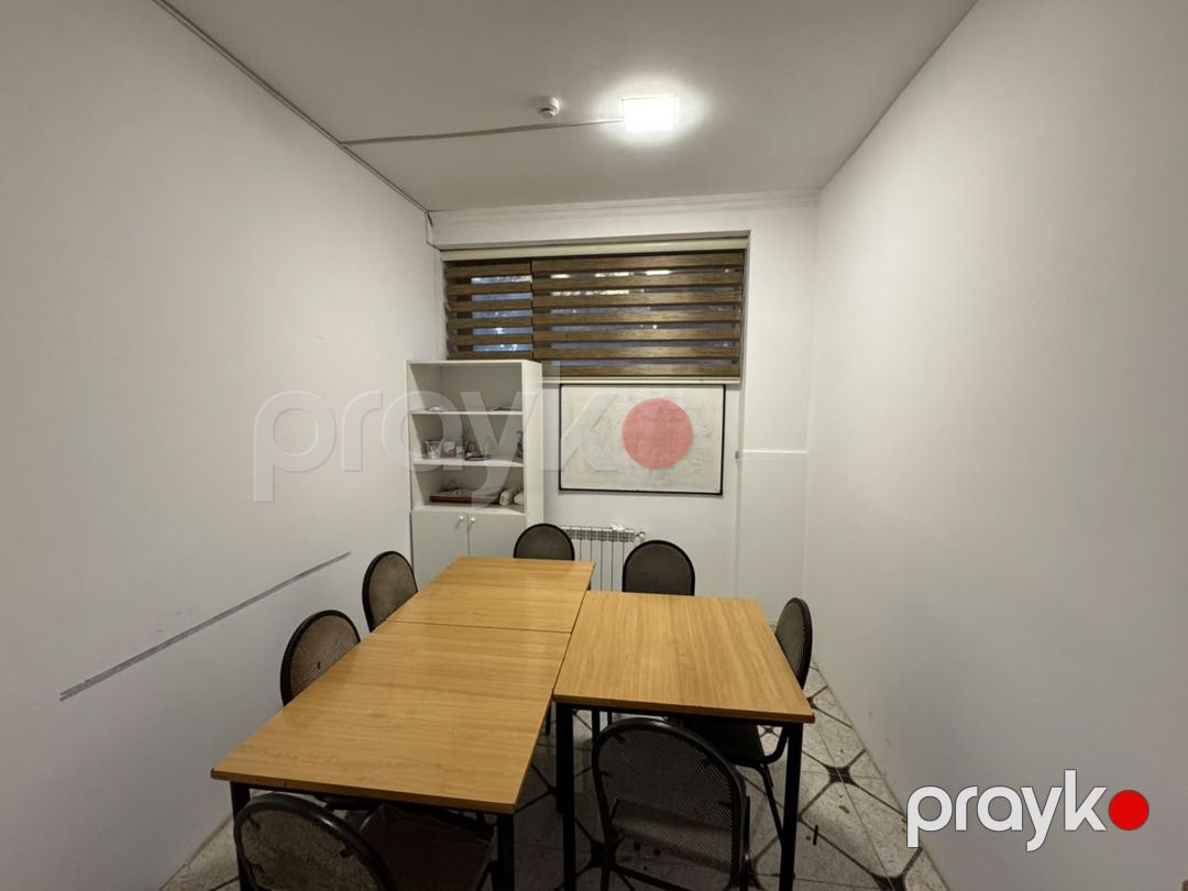 Ofis icarəyə verilir, 100 m², İnşaatçılar və Əcəmi metrosu yaxınlığında, Bakı — Ofis (2)