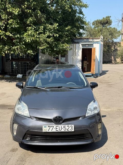 Toyota Prius, 1.8 L, 1.3 kWh, 2012 il, 336 449 km — Bakı