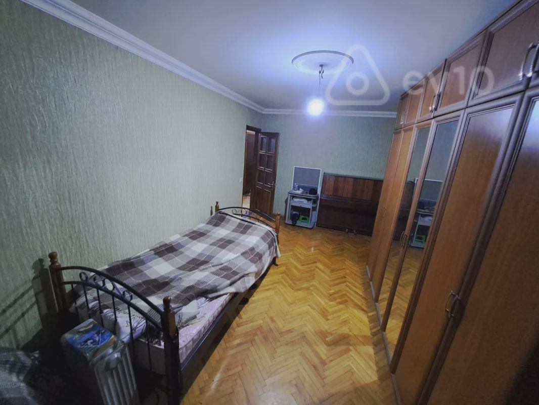 For sale: 3-room apartment (old building), 65 m² — Mənzil, Bakı (7)