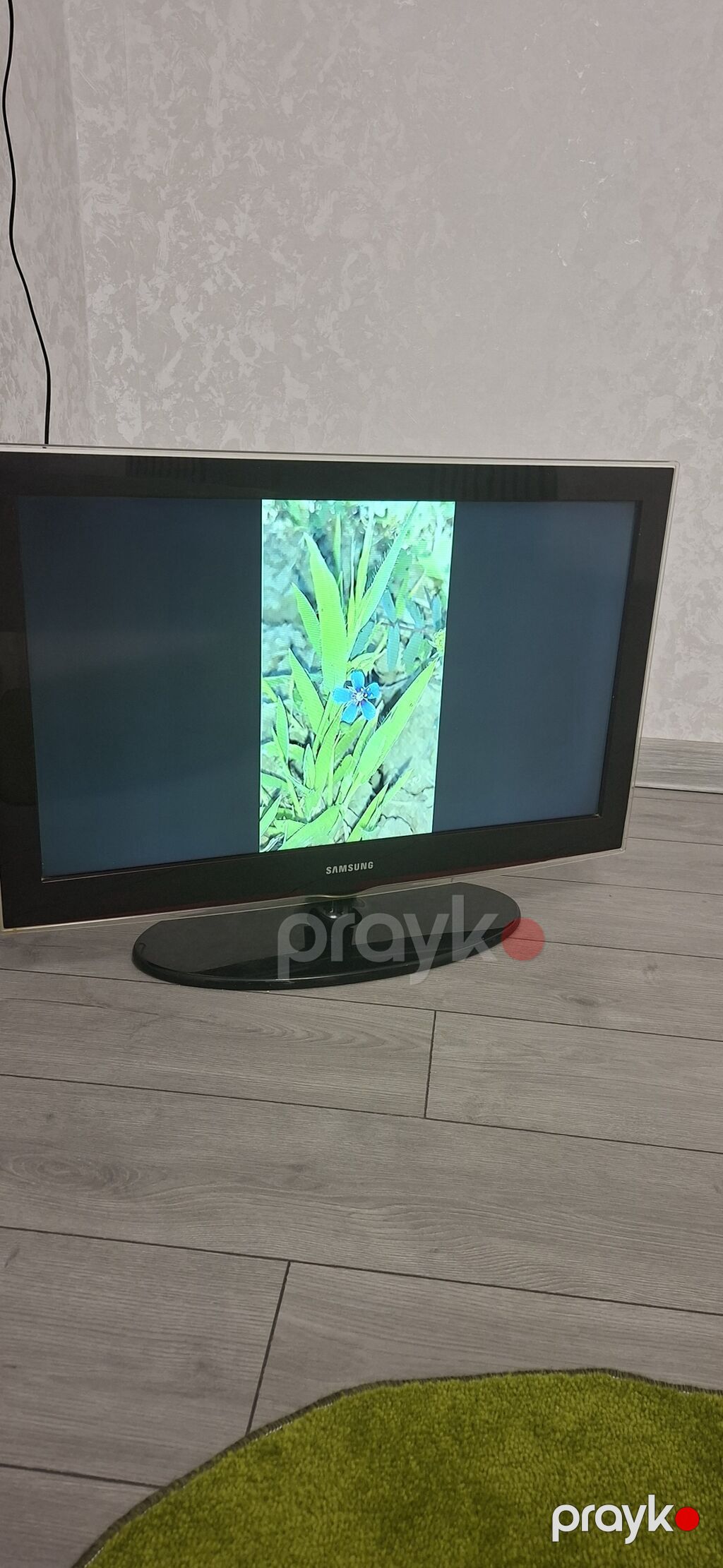 Samsung LCD televizor - Ekran diaqonalı: təxminən 32 düym - Göstəriş — Televizorlar, Bakı (3)