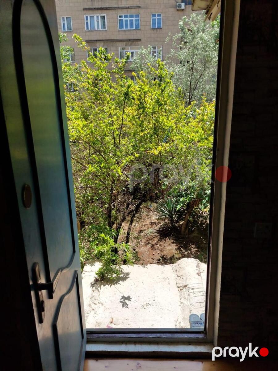 Satılır 3 otaqlı köhnə tikili 65 m² — Mənzil, Bakı (5)