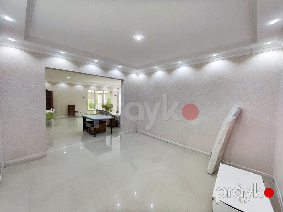 Satılır 7 otaqlı həyət evi/bağ evi 250 m² — Ev, villa, Bakı (8)