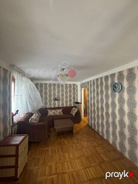 Satılır 2 otaqlı köhnə tikili 40 m² — Bakı