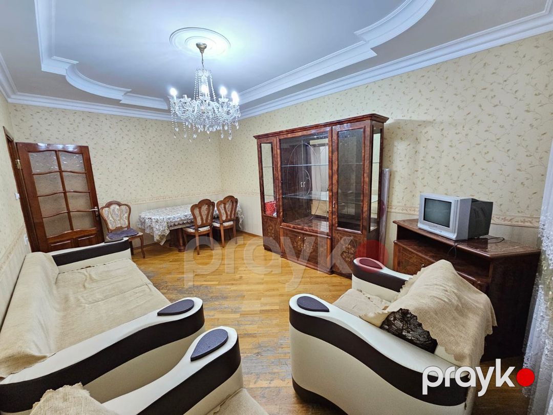 3 otaqlı mənzil kirayə verilir, 100 m², Yasamal rayonu,Elmer mt/s-na,BDU-ya və ATU-ya yaxın 2 otaqlı super təmirli ev kirayə verilir, Bakı — Mənzil (4)