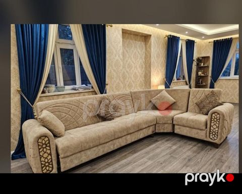 Divan, İşlənmiş, Açılan, Bazalı — Bakı
