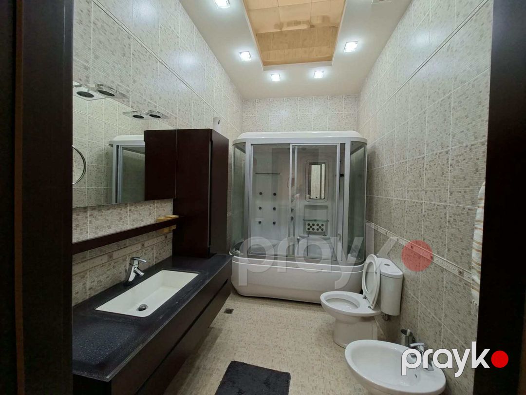 İcarəyə verilir 3 otaqlı yeni tikili 160 m² — Mənzil, Bakı (9)