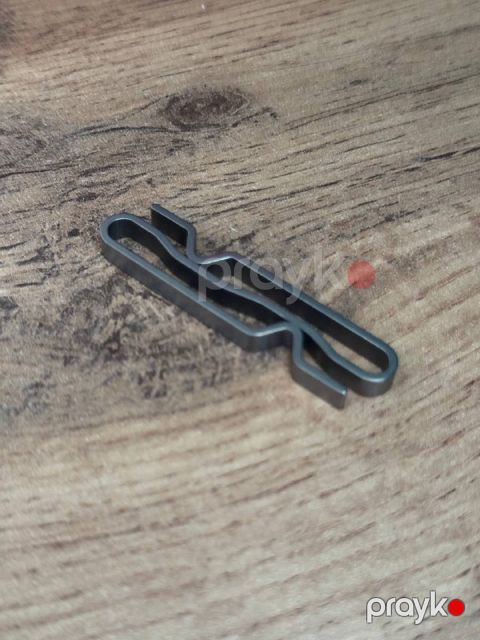 Titanium keychain açarlıq