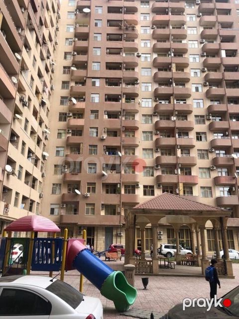 4-otaqlı yeni tikili, D.Əliyeva küç., 197 m² — Bakı