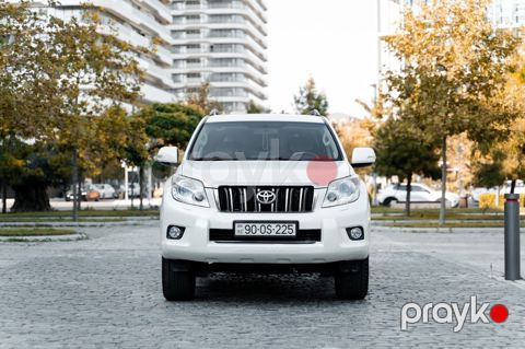 Toyota Land Cruiser Prado, 2.7 L, 2010 il, 244 000 km — Bakı