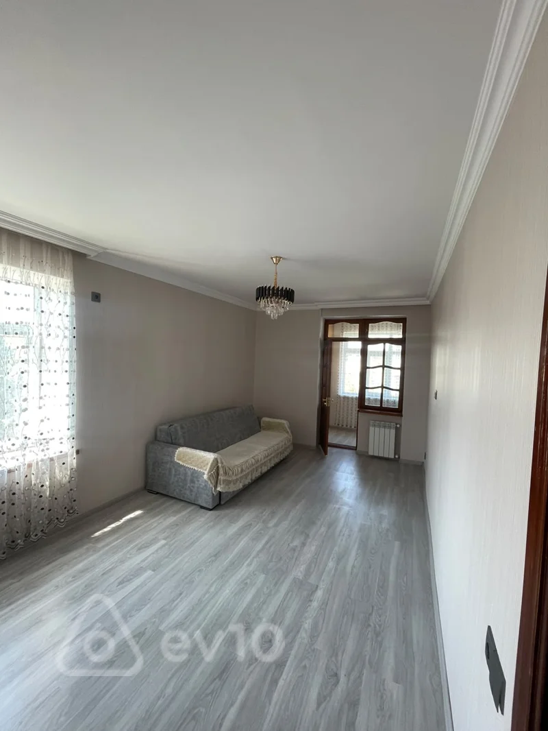 2 otaqlı mənzil, 40 m², Cəmşid Naxçıvanski küç — Bakı