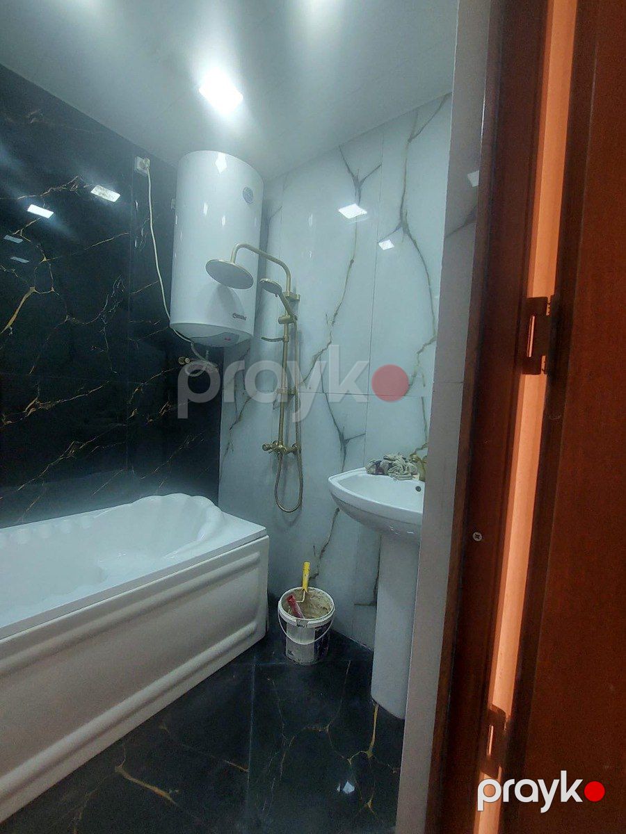 Satılır 3 otaqlı köhnə tikili 85 m² — Mənzil, Bakı (12)