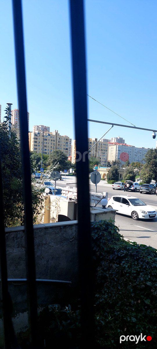 Satılır 3 otaqlı köhnə tikili 75 m² — Mənzil, Bakı (3)