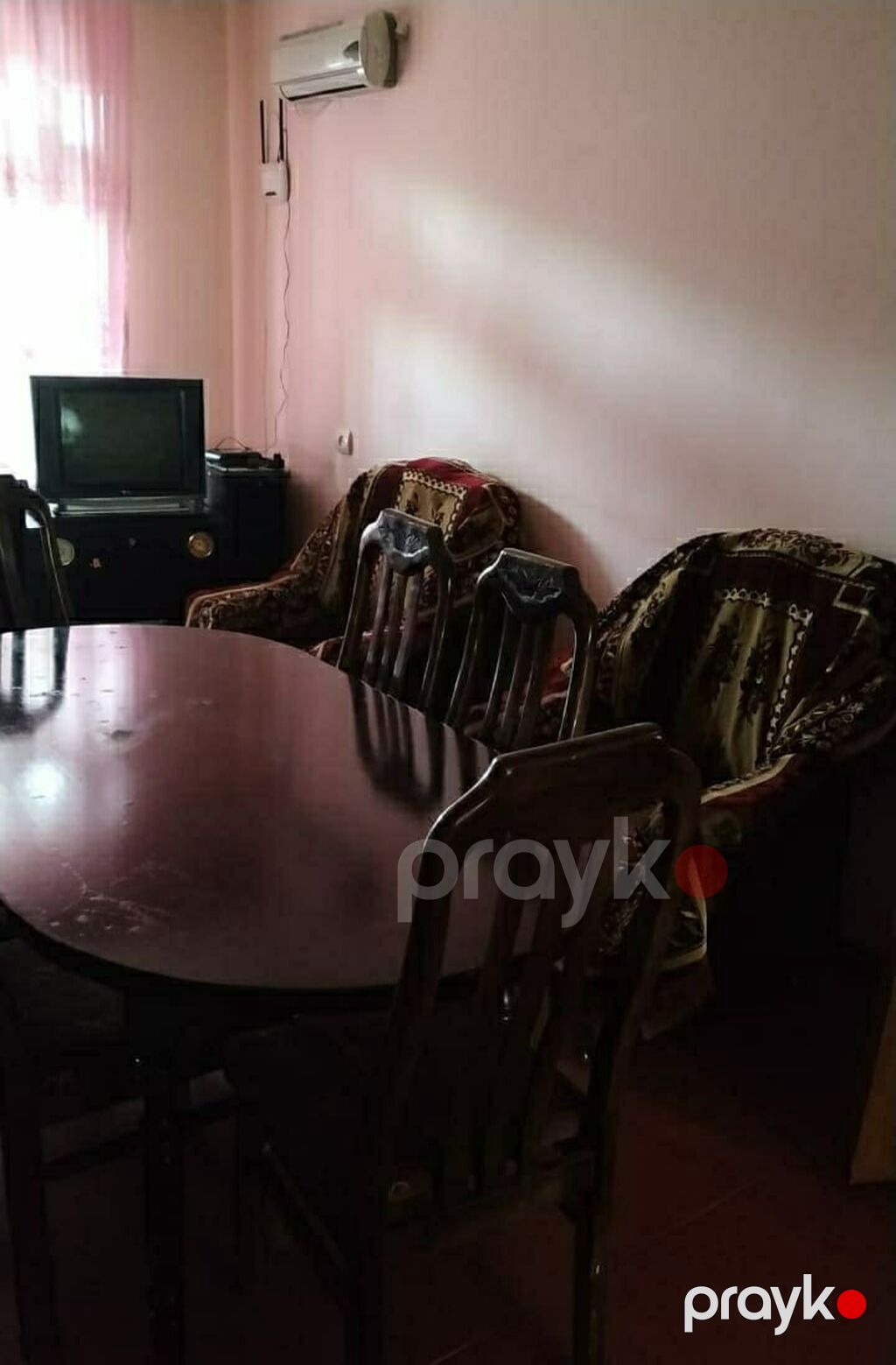 Gəncə şəhərində köhnə Yevlax avtovağzalının yaxınlığında göz — Qonaq otağı üçün, Gəncə (9)