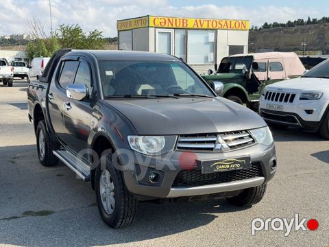 Mitsubishi L200, 2.5 L, 2011 il, 198 500 km — Bakı