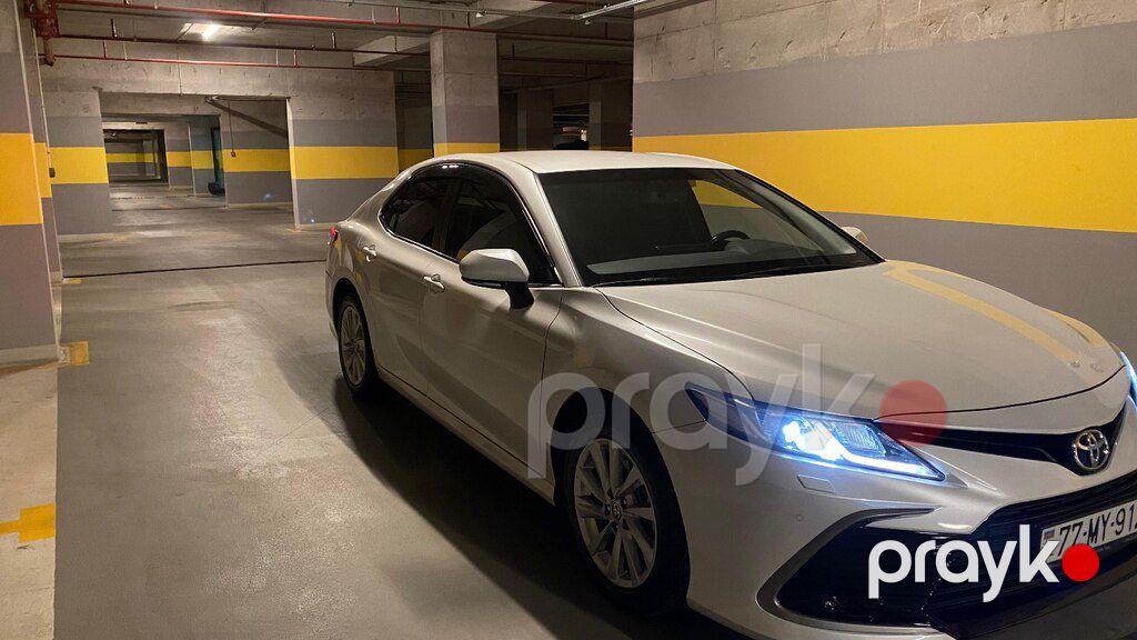 Toyota Camry, 2.5 L, 2023 il, 30 000 km — Avtomobillər, Bakı (3)