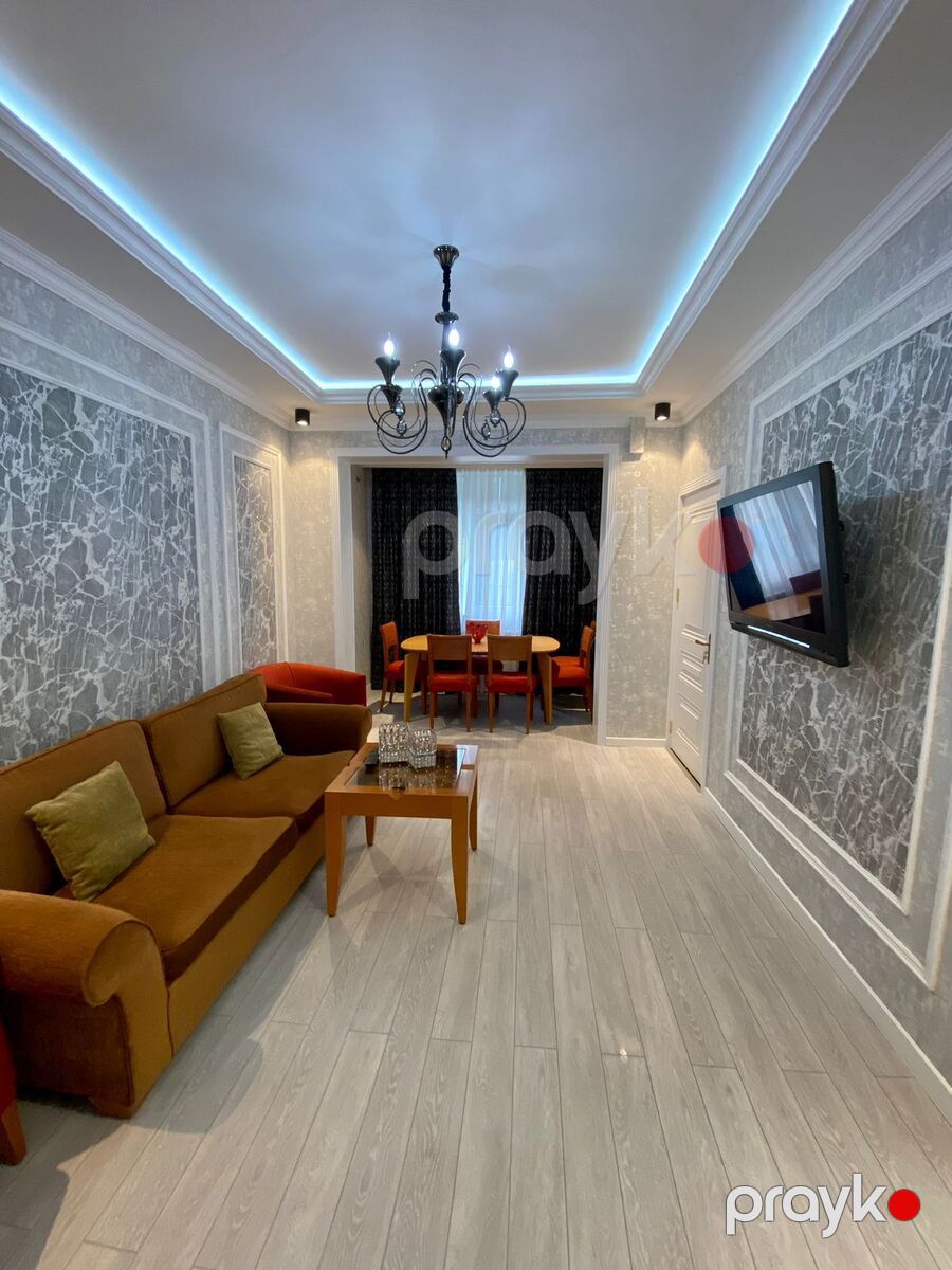 Satılır 2 otaqlı köhnə tikili 55 m² — Mənzil, Bakı (9)
