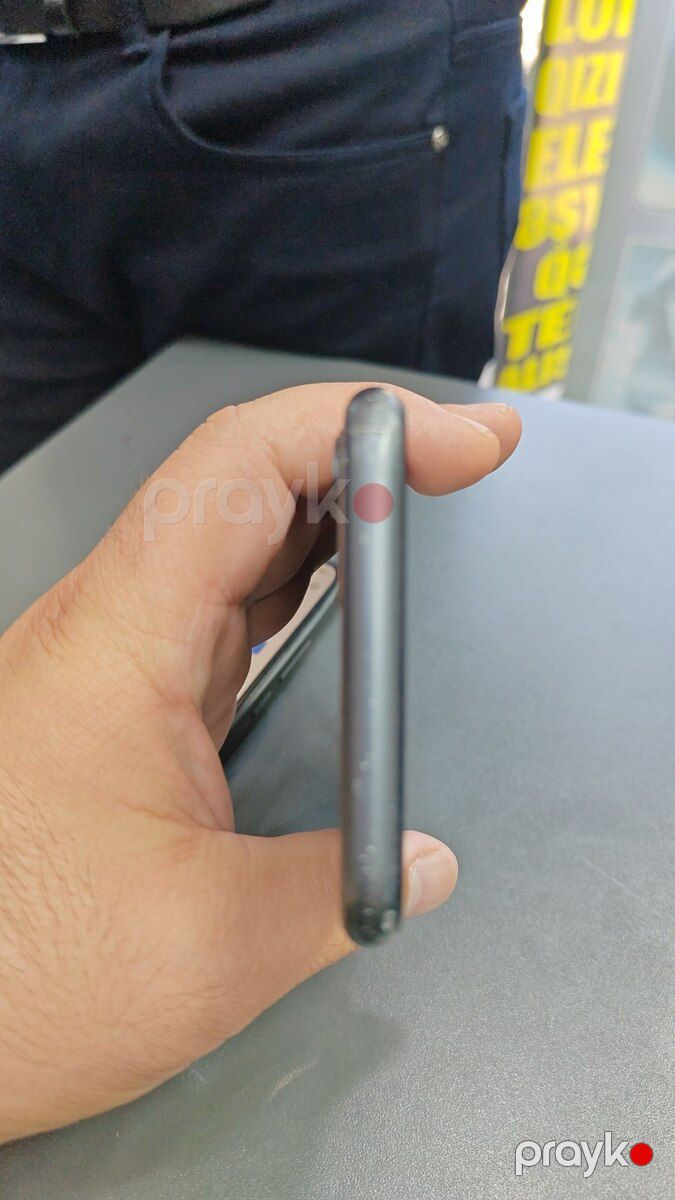 Apple iPhone 11 Black 128GB/4GB — Smartfonlar, Bakı (4)