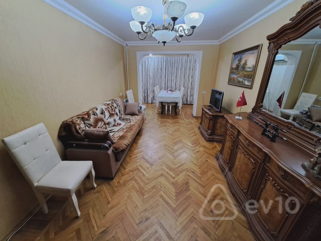 For sale: 3-room apartment (old building), 65 m² — Mənzil, Bakı (5)