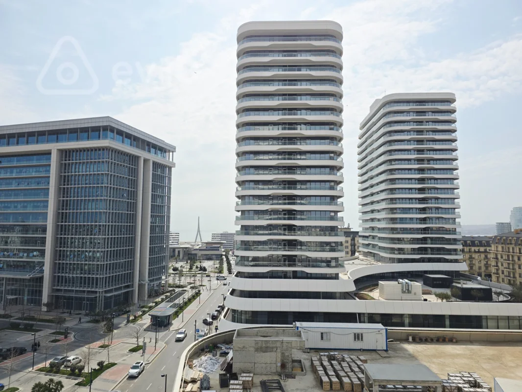 3 otaqlı mənzil, 177 m², Merkezi park kucesi — Bakı