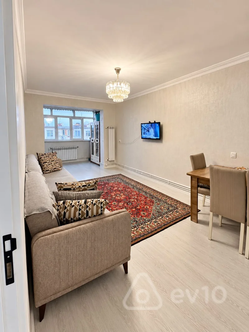 3 otaqlı mənzil, 70 m², Bəhruz Nuriyev — Bakı