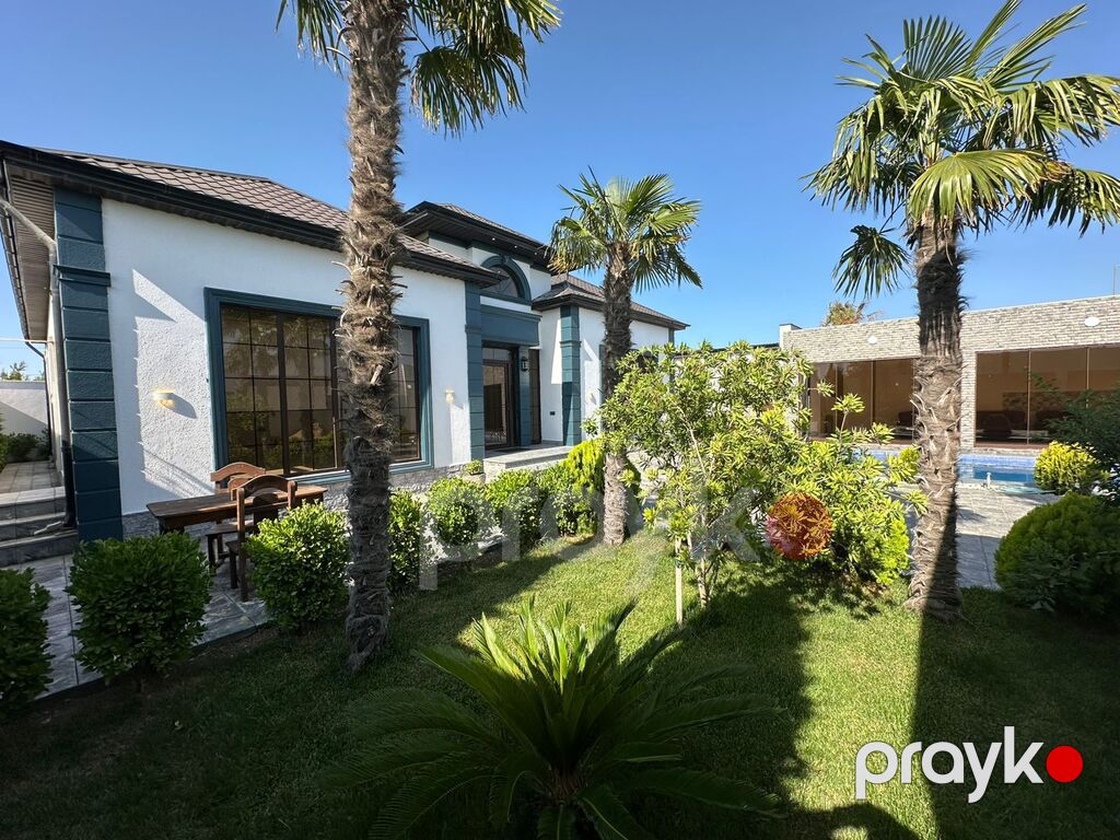 Satılır 4 otaqlı həyət evi/bağ evi 230 m² — Ev, villa, Bakı (3)