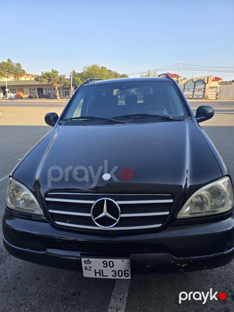 Mercedes-Benz M-Class (W163) SUV - Kuzov: qara rəng, 5 qapılı — Bakı
