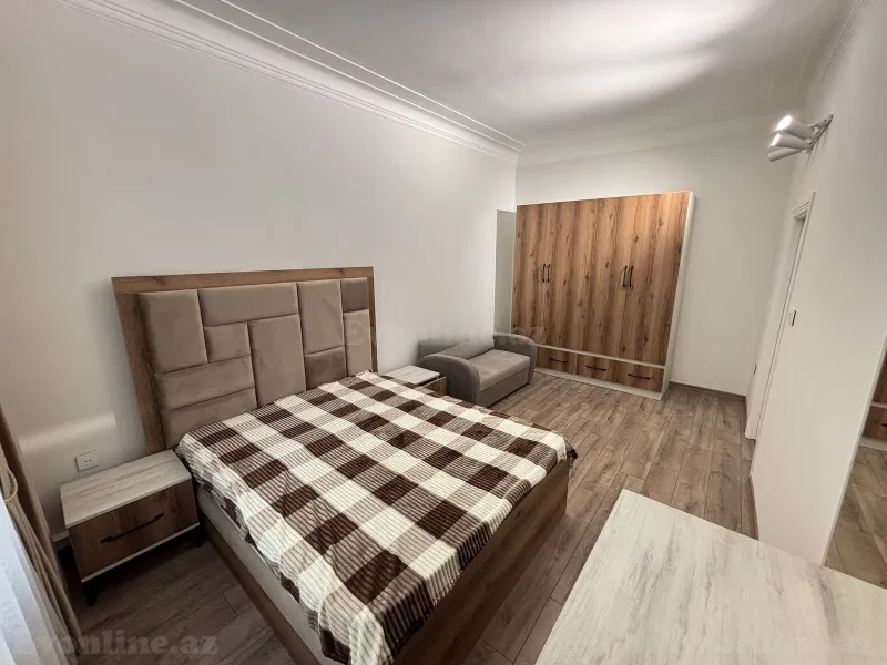Kirayə verilir 4 otaqlı Mənzil Köhnə tikili 120 m² Bakı, Nəsimi r — Bakı