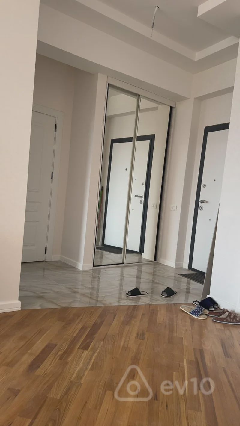 For sale: 2-room apartment (new building), 67 m² — Mənzil, Bakı (5)