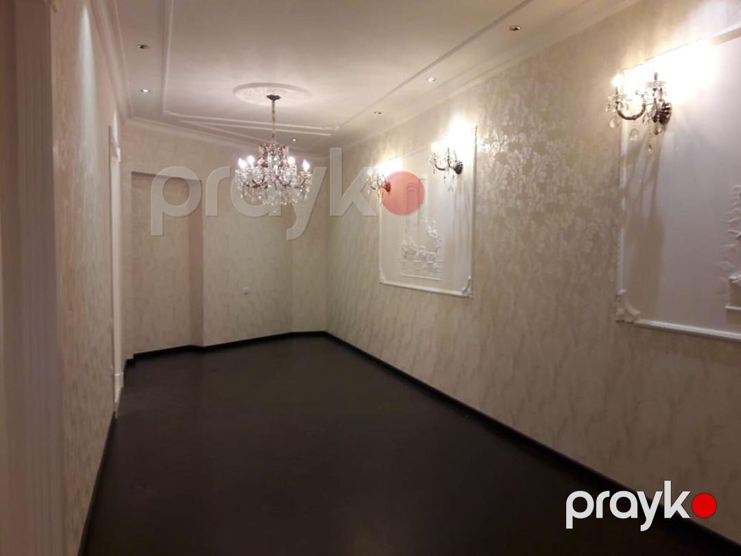 Satılır 3 otaqlı köhnə tikili 117 m² — Mənzil, Bakı (10)