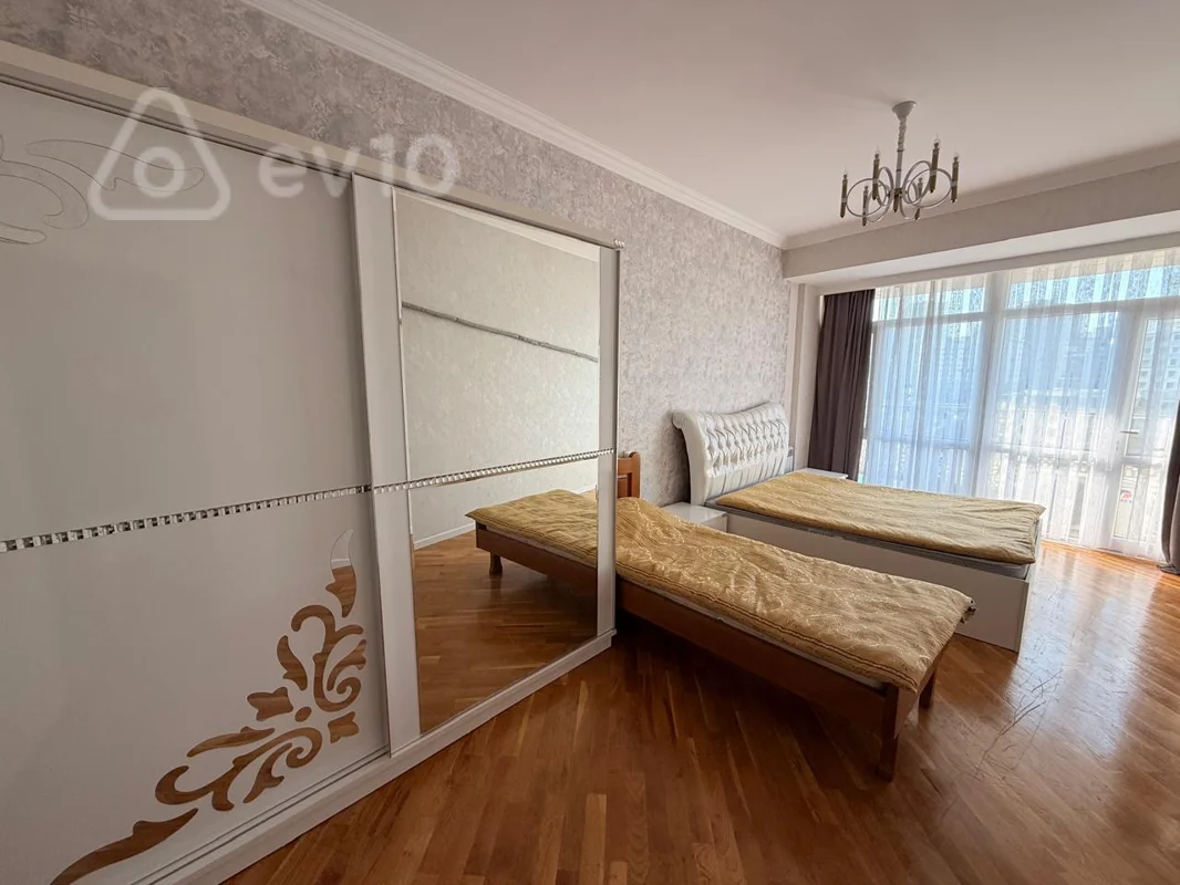 3 otaqlı mənzil, 110 m², Salatin Əsgərova küçəsi — kirayə — Mənzil, Bakı (6)