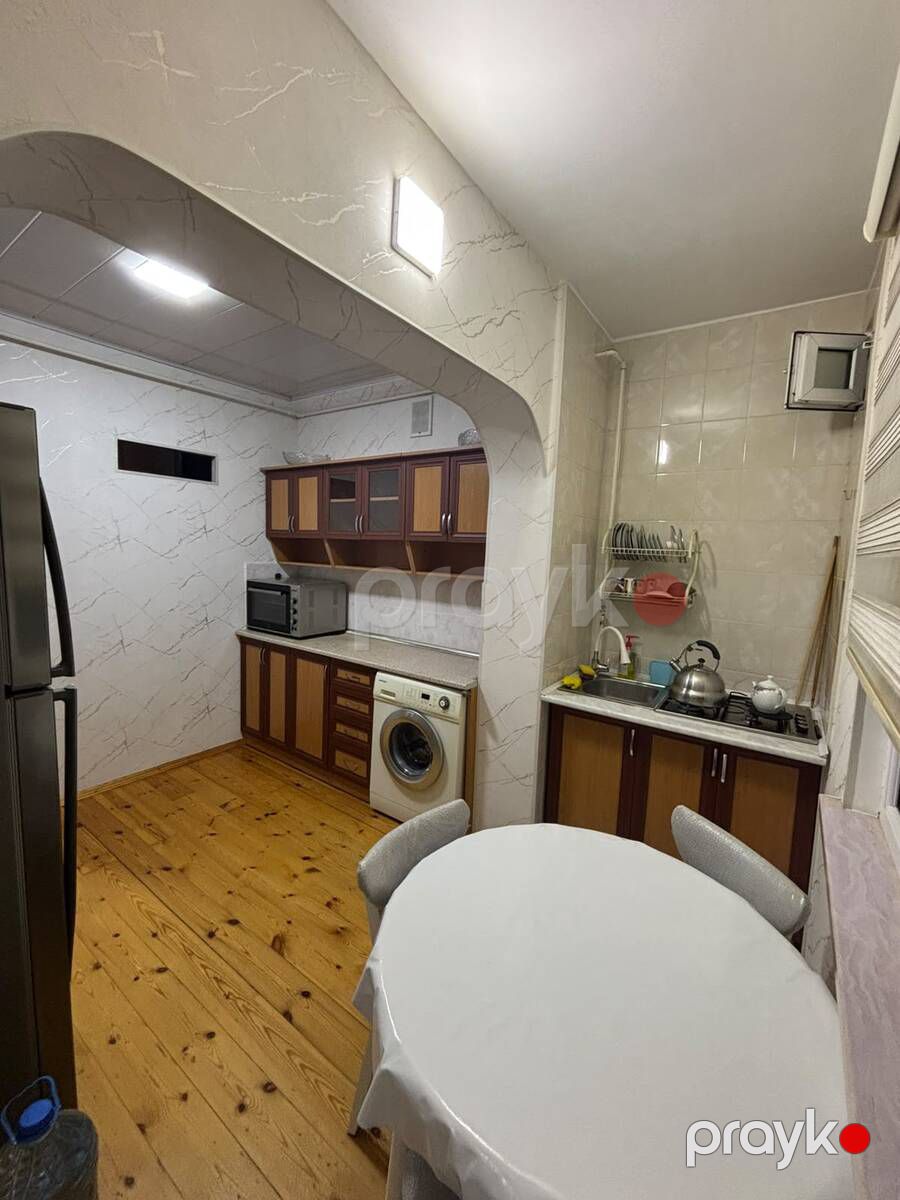 Satılır 2 otaqlı köhnə tikili 60 m² — Mənzil, Bakı (7)