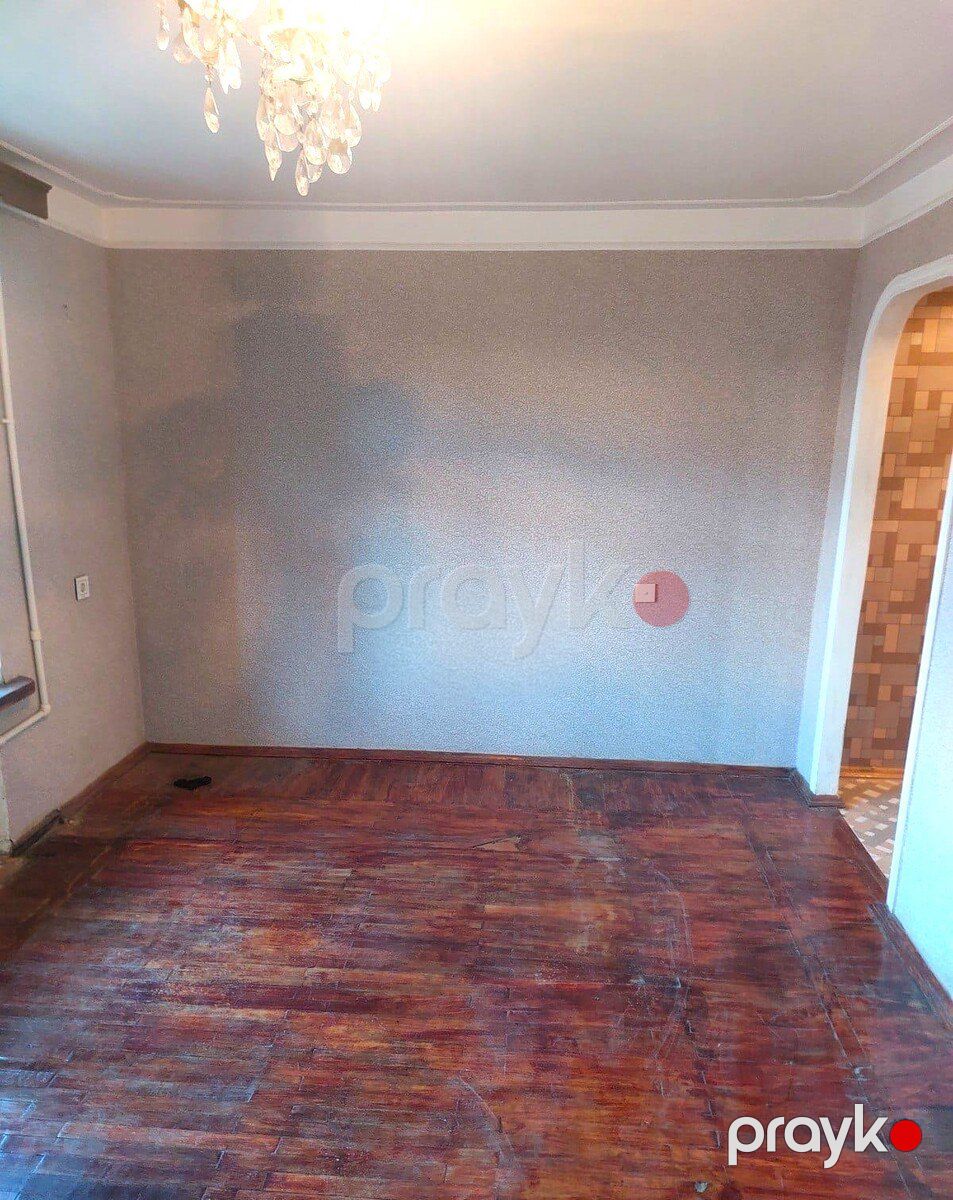 Satılır 1 otaqlı köhnə tikili 35 m² — Mənzil, Bakı (2)