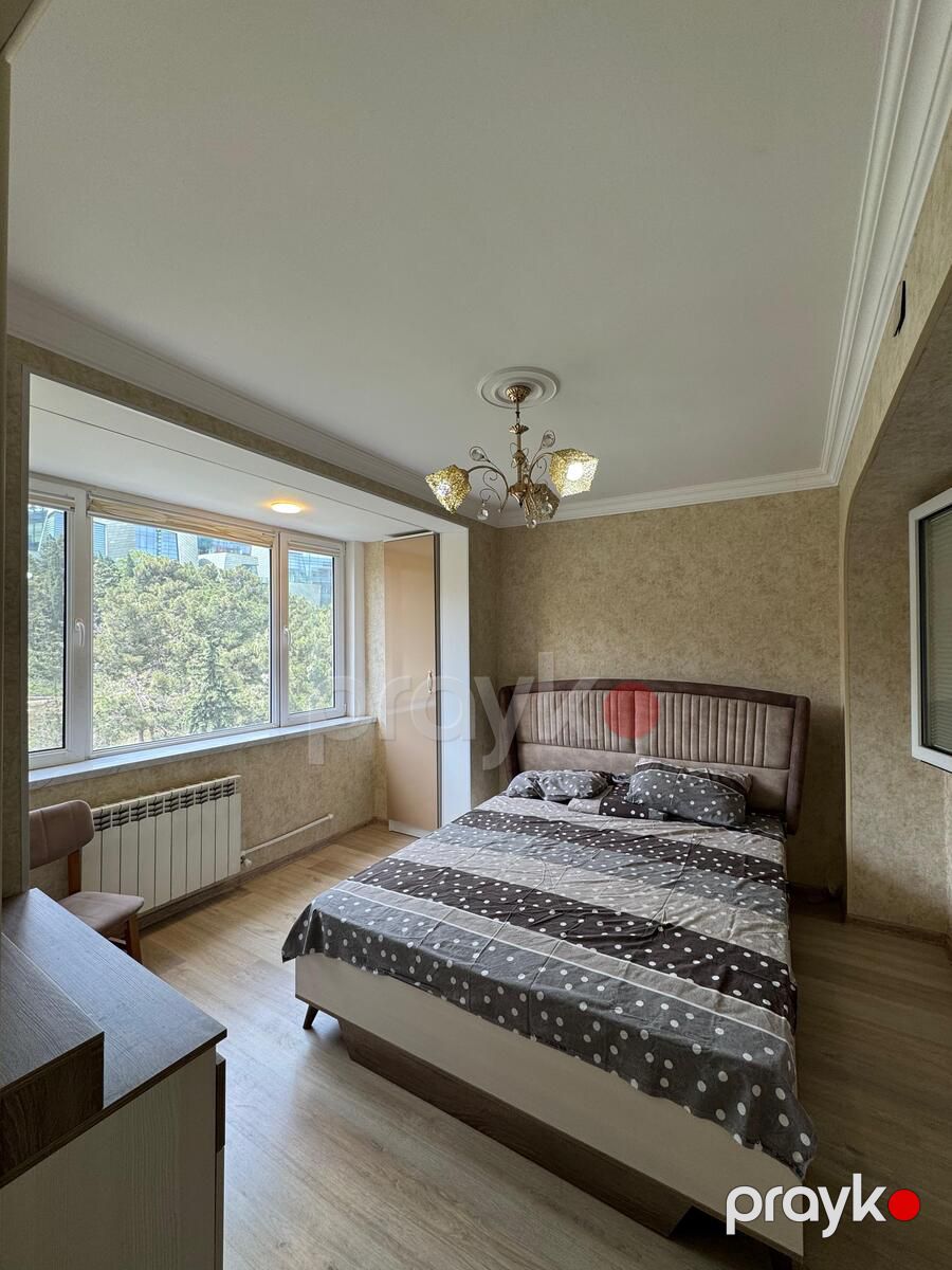 Satılır 4 otaqlı köhnə tikili 120 m² — Mənzil, Bakı (5)