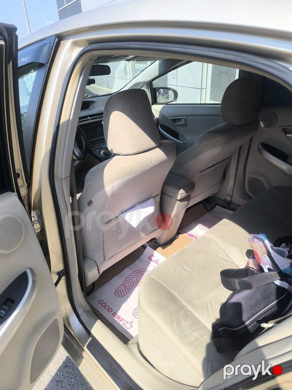 Toyota Prius, 1.8 L, 1.3 kWh, 2011 il, 263 000 km — Avtomobillər, Bakı (8)