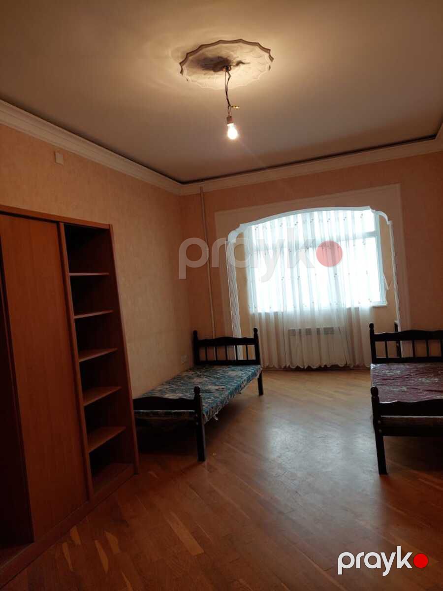 Satılır 4 otaqlı köhnə tikili 106 m² — Mənzil, Bakı (6)