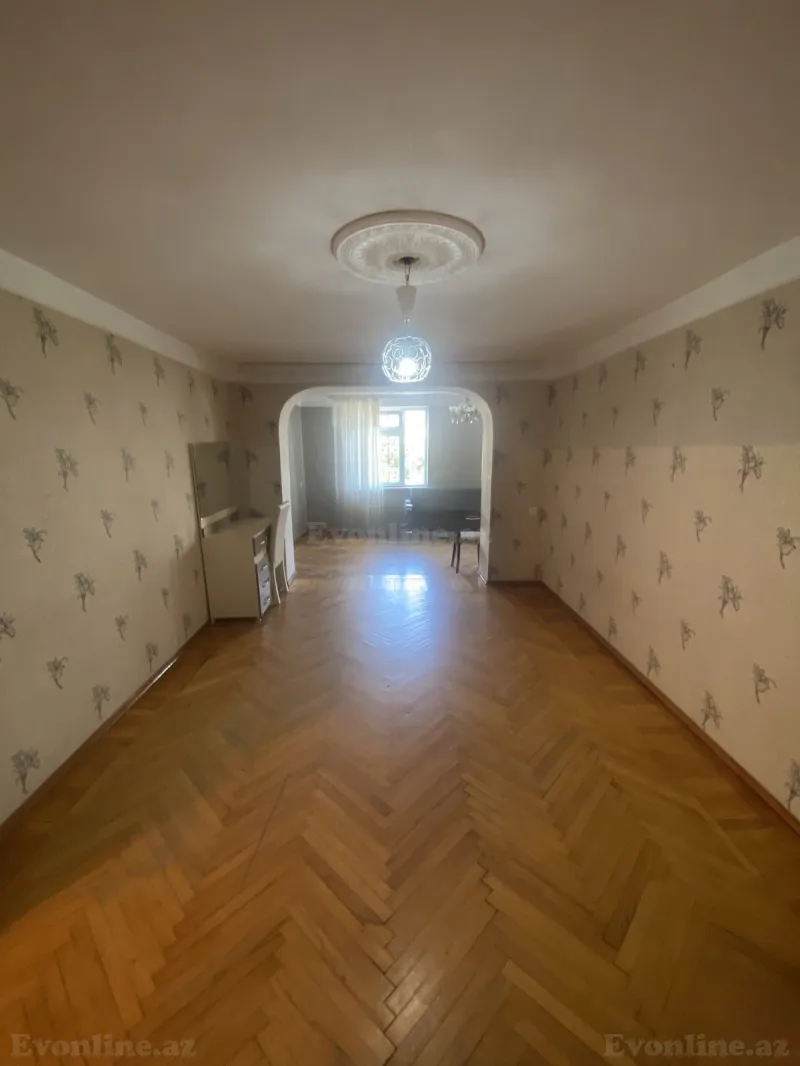Kirayə verilir 2 otaqlı Mənzil Köhnə tikili 80 m² Bakı, Yasamal r., Elmlər Akademiyası m — Bakı
