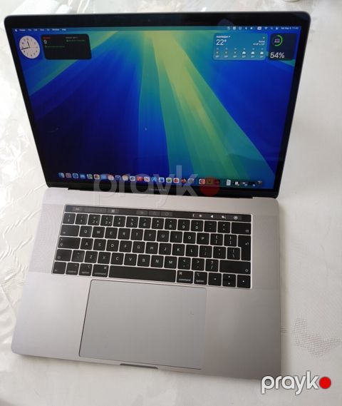 Macbook 15 inch — Bakı